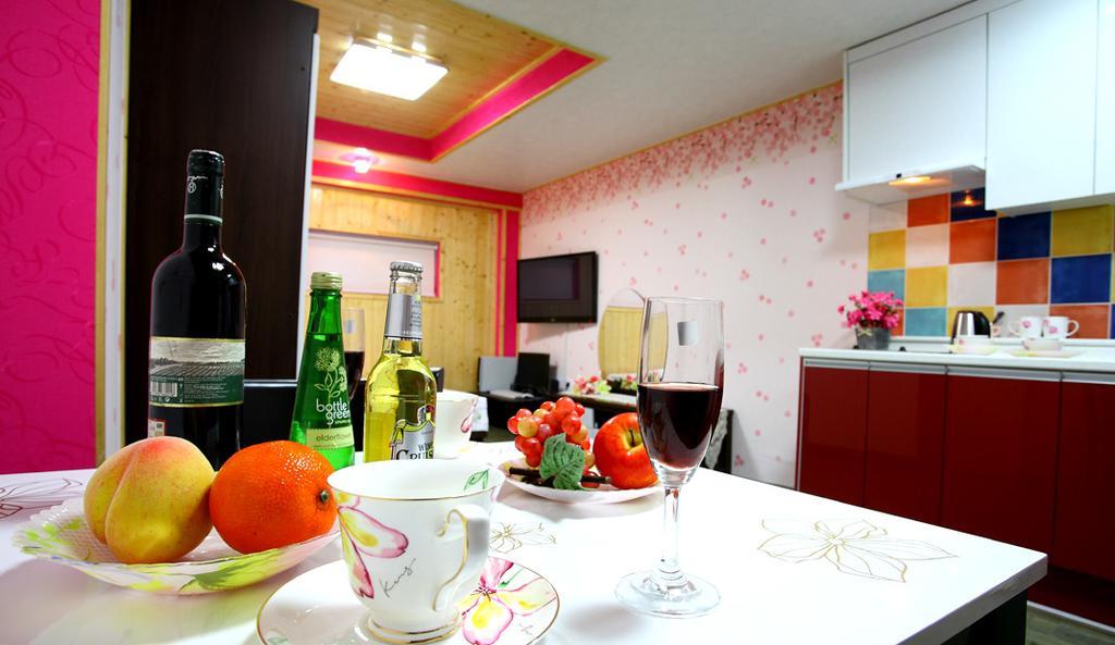 Pinky Marine Pension Namhä Exteriér fotografie